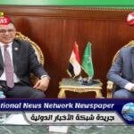 محافظ الإسماعيلية يسلم تأشيرات الحج وتذاكر السفر لحجاج الجمعيات الأهلية للعام الهجري ١٤٤٦