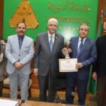 ياالشاطره في الدوه لوكان حالي