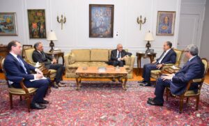 وزير الخارجية