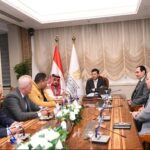 محافظ الدقهلية يتابع عبر الشبكة الوطنية أعمال النظافة ورفع الإشغالات بمحيط الكنائس