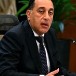 هدوء بأسواق الصرف وتراجع طفيف للذهب