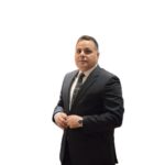 من مركز السيطرة للطوارئ.. محافظ الجيزة يقود حملات لإزالة موقف عشوائي للتوك توك بمدخل المجزر الآلي– اللبيني