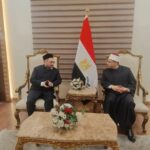 عماد البيوت والأسر والمجتمعات