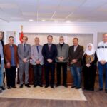 زيارة عالمية لأهرامات الجيزة.. براين آدمز يكتشف أسرار التاريخ المصري