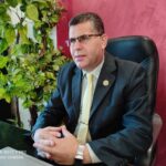 التخلق بخلق الجود والبذل