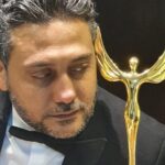 الانسان الذي يصنع نفسه