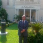 الانسان الذي يصنع نفسه