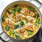 عاجل … انفجار سيارة في موسكو يودي بحياة ضابط شرطة ويصيب آخر في حادث أمني مروع