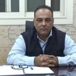 مناضل في بلاد الغربه