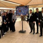 مناضل في بلاد الغربه