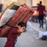 تنفيذاً لتكليفات محافظ الفيوم بمراجعة تراخيص البناء بالمنطقة المتاخمةلنادي قارون