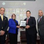 «كمائن السوشيال ميديا»