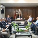 السفير التركي بالقاهرة ونائب وزير الصحة المصري يبحثان دعم مرضى غزة والسودان في مؤتمر طبي دولي