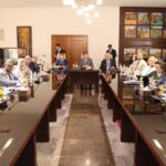 محافظ جنوب سيناء يتابع انتظام امتحانات الشهادة الإعدادية بمدرسة الزهور الإعدادية بنات بطور سيناء