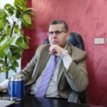 أبناء الورق